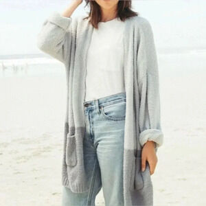 Thread & Supply Cozy Cloud Wrap, Gray Colorblock, NWT